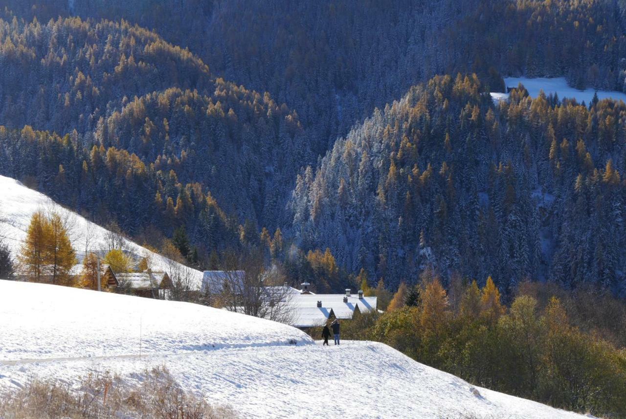 ラ・プラーニュ Le Refuge De Montgesinヴィラ エクステリア 写真